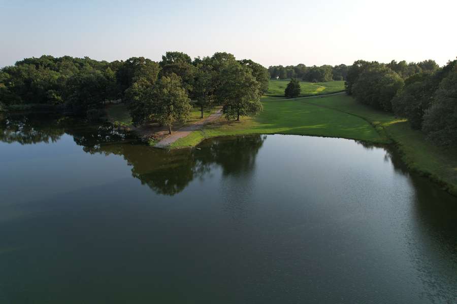 Private Lake Retreat Just 2 Miles from Rend Lake